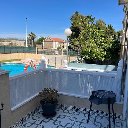 Appartement Villa-Celine Torrevieja Exterior foto